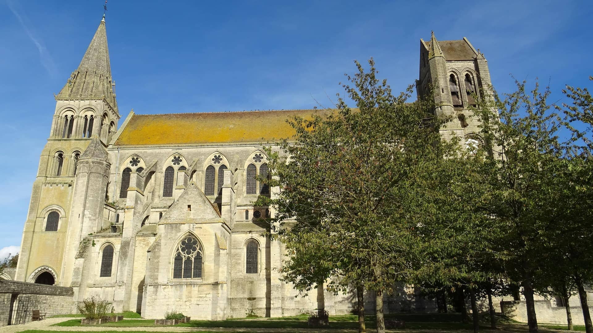 Vue de Saint-Leu-d'Esserent, Oise (60)